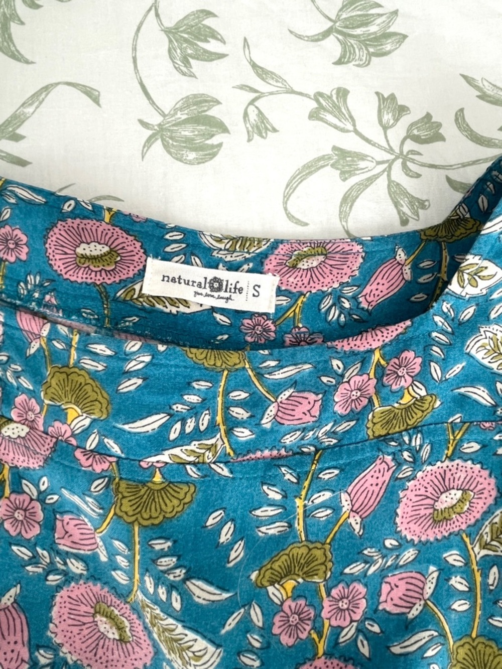 Natural Life Berkley Dress - Blue Floral Vines (Small) - Picture 3 of 5
